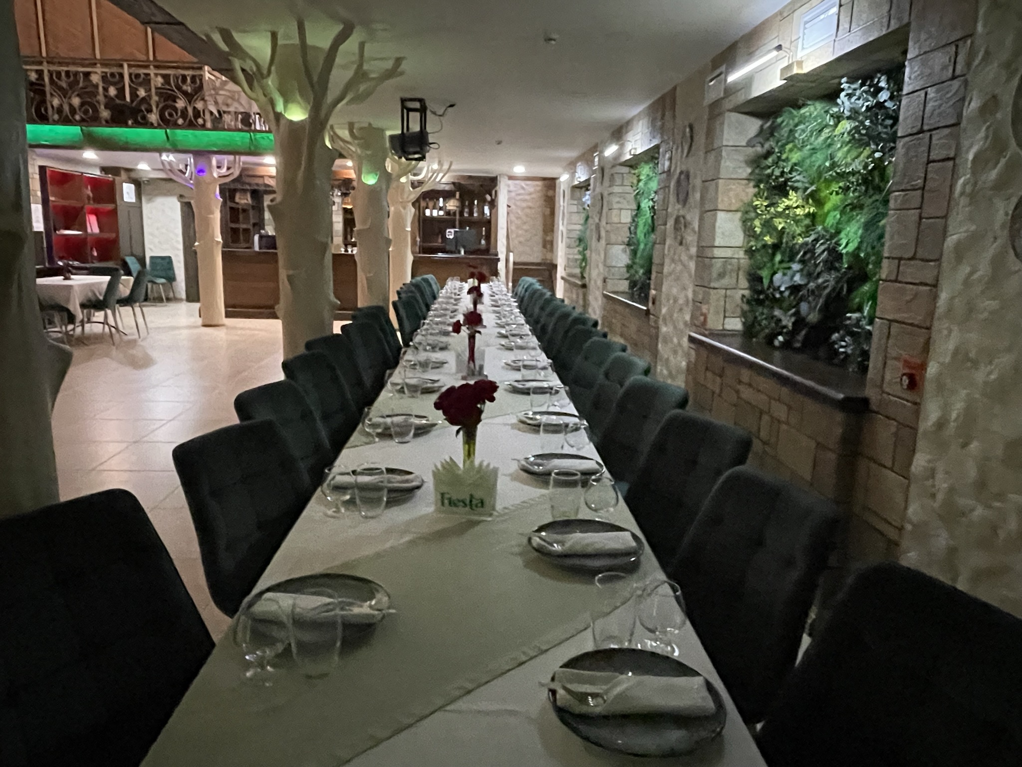 Зал ракурс 3